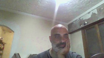 Guilloxx3 webcam model stream image