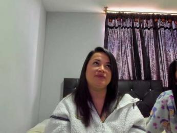 Double-Delight webcam model stream image