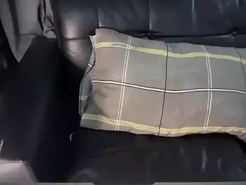 yourmommy_pia webcam stripchat model stream image