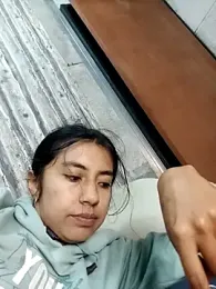 Curiosos369_ webcam model stream image