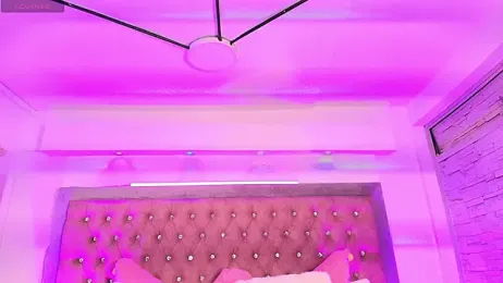 Tayzon_Foxxx webcam stripchat model stream image