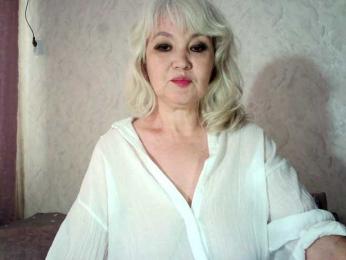 YaNellyaY webcam bongacams model stream image