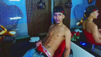 SkinnycuteAlyer webcam model stream image
