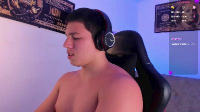 JamesCr_ webcam cam4 model stream image