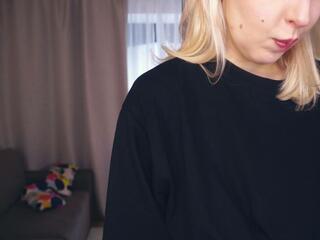 Prudence Burrington webcam model stream image