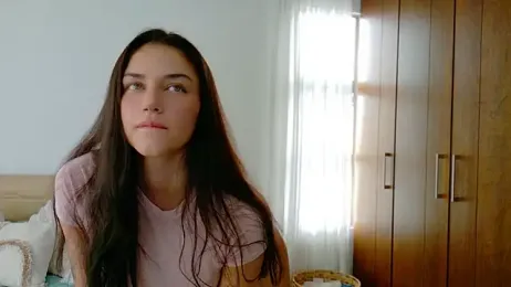 GrettaBenett webcam model stream image