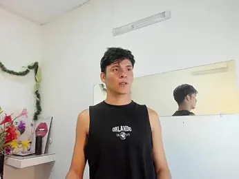 Aaron_Foxxx webcam stripchat model stream image