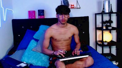 Gael_Jones webcam model stream image