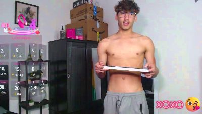 Gael_Jones webcam model stream image