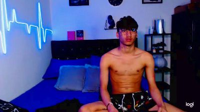 Gael_Jones webcam model stream image