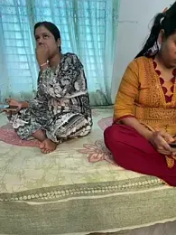 Little-Queen webcam model stream image