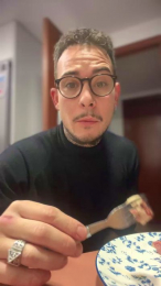 Hastaelimfinito webcam model stream image