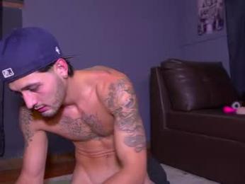 alejo_323__ webcam model stream image