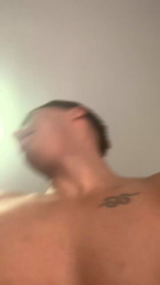 gualas webcam model stream image