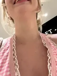 RonnieKiss webcam model stream image