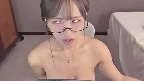 -XunMengLong- webcam stripchat model stream image