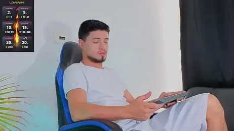 EdwardRoss_ webcam model stream image