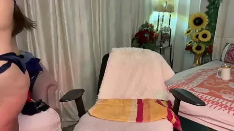 Mahimagic_doll webcam model stream image