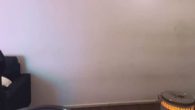 Valentinauwu webcam model stream image