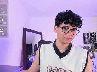 Viktor Renaldi webcam model stream image