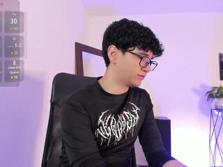 Viktor Renaldi webcam model stream image