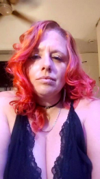 Xtraaa webcam cam4 model stream image