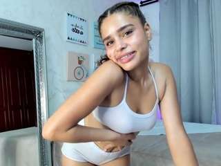 lissbrown webcam camsoda model stream image