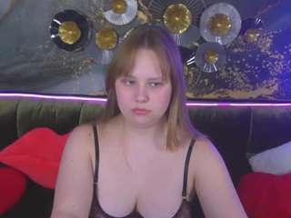 crystallpaws webcam camsoda model stream image