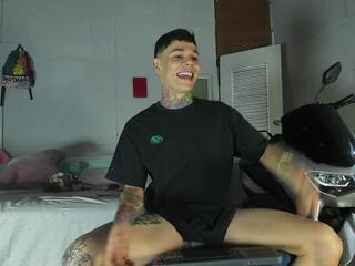 Xavier Blake webcam model stream image