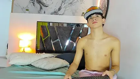 KING_OFF_BOYS webcam model stream image