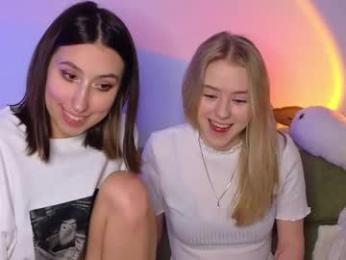 mimipaws webcam chaturbate model stream image