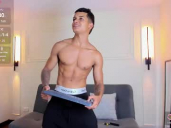 paradise_boy_s webcam model stream image