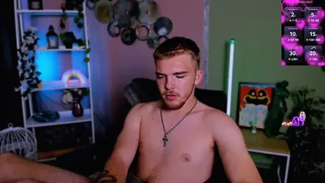 aron_black_ webcam model stream image