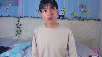 AleAurarashi webcam cam4 model stream image