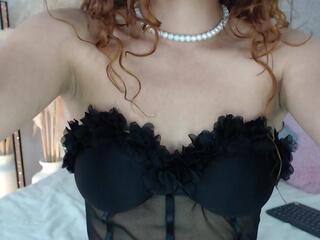 Lucy Hunter webcam model stream image