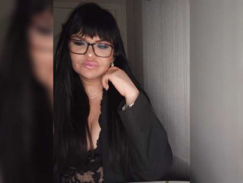 Brunetochkaaa webcam bongacams model stream image