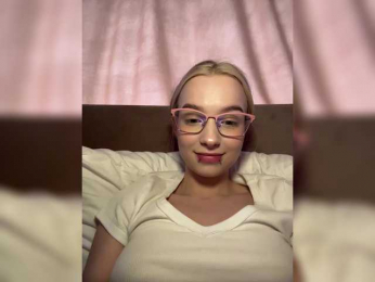 -BabyMia- webcam model stream image