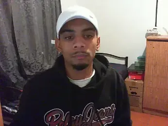 29YOURZ_28_ webcam model stream image