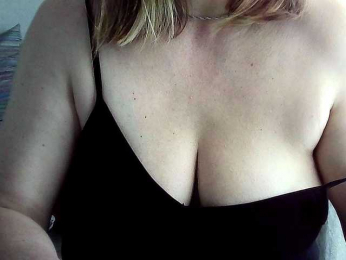 LunaKate webcam model stream image