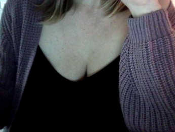 LunaKate webcam model stream image