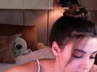 Alice Deleon webcam model stream image