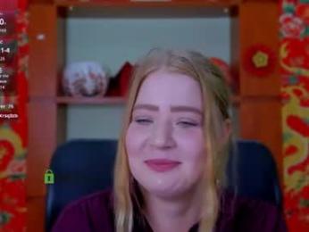 kristy_moon_ webcam model stream image