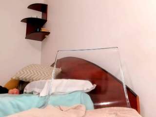 lexisquirt webcam model stream image