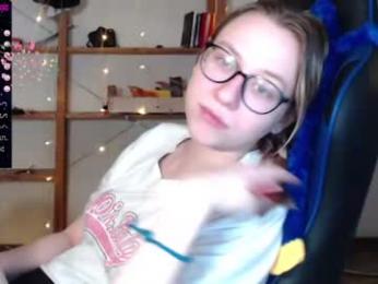 lenorra webcam model stream image