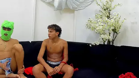 StrawwBoys webcam model stream image