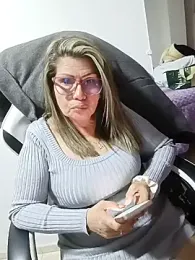 Tata-07 webcam model stream image