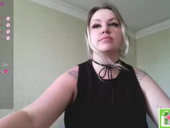 _elven_dreams__ webcam model stream image