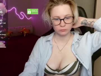 _elven_dreams__ webcam model stream image