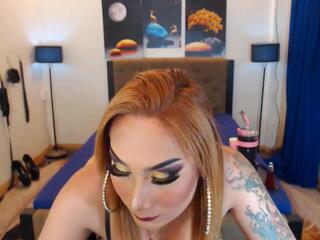 Aya Anderson webcam model stream image