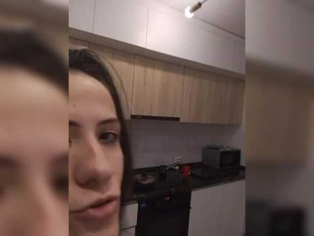 AngeDolores webcam model stream image